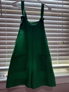 Green Textured Romper!!!!!